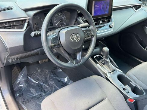 Used 2024 Toyota Corolla LE FWD image 4