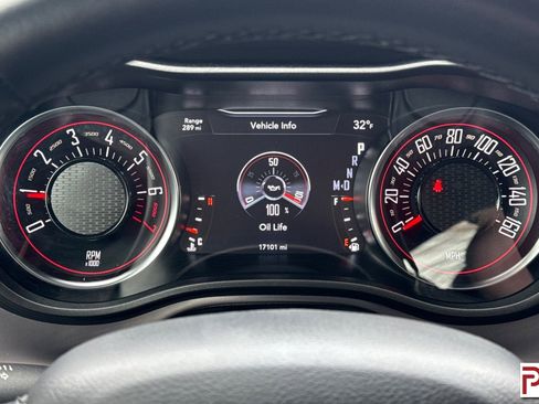 Used 2023 Dodge Challenger GT image 28