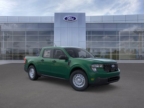 New 2025 Ford Maverick XL FWD image 7
