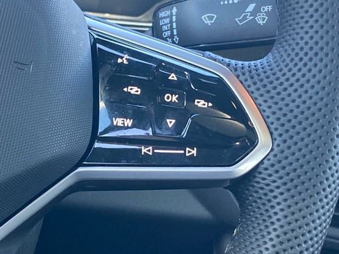 Certified 2022 Volkswagen Jetta GLI Autobahn FWD image 7
