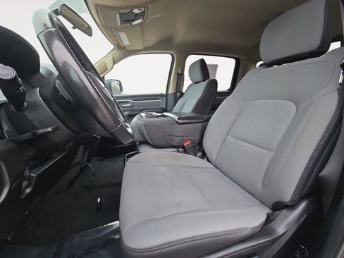 Used 2019 RAM 1500 Big Horn image 9
