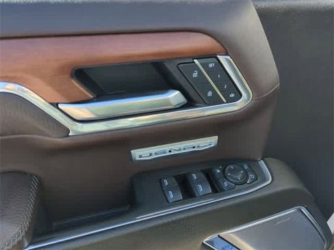 Certified 2023 GMC Sierra 1500 Denali w/ Denali Reserve Package image 24