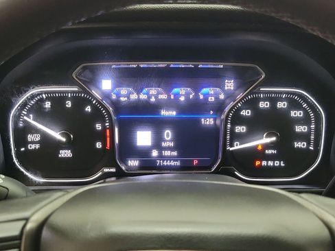 Certified 2021 GMC Sierra 1500 AT4 w/ AT4 Value Package AWD/4WD image 12