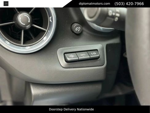 Used 2018 Chevrolet Camaro ZL1 RWD image 34