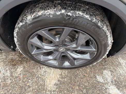 Used 2023 Acura MDX A-Spec image 4