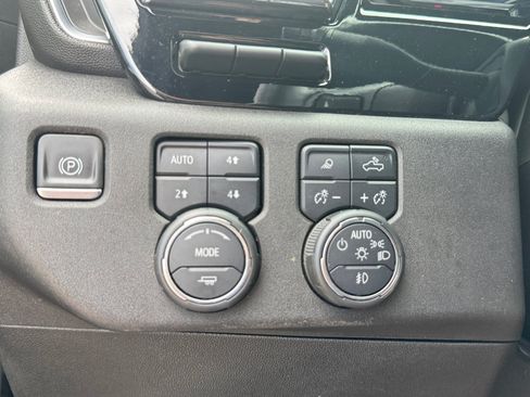 Used 2024 Chevrolet Silverado 3500 High Country w/ High Country Premium Package AWD/4WD image 29