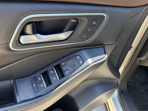 Used 2023 Nissan Rogue Platinum w/ Platinum Premium Package FWD image 20