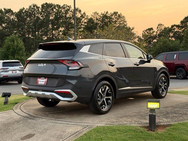 Used 2024 Kia Sportage EX FWD image 7