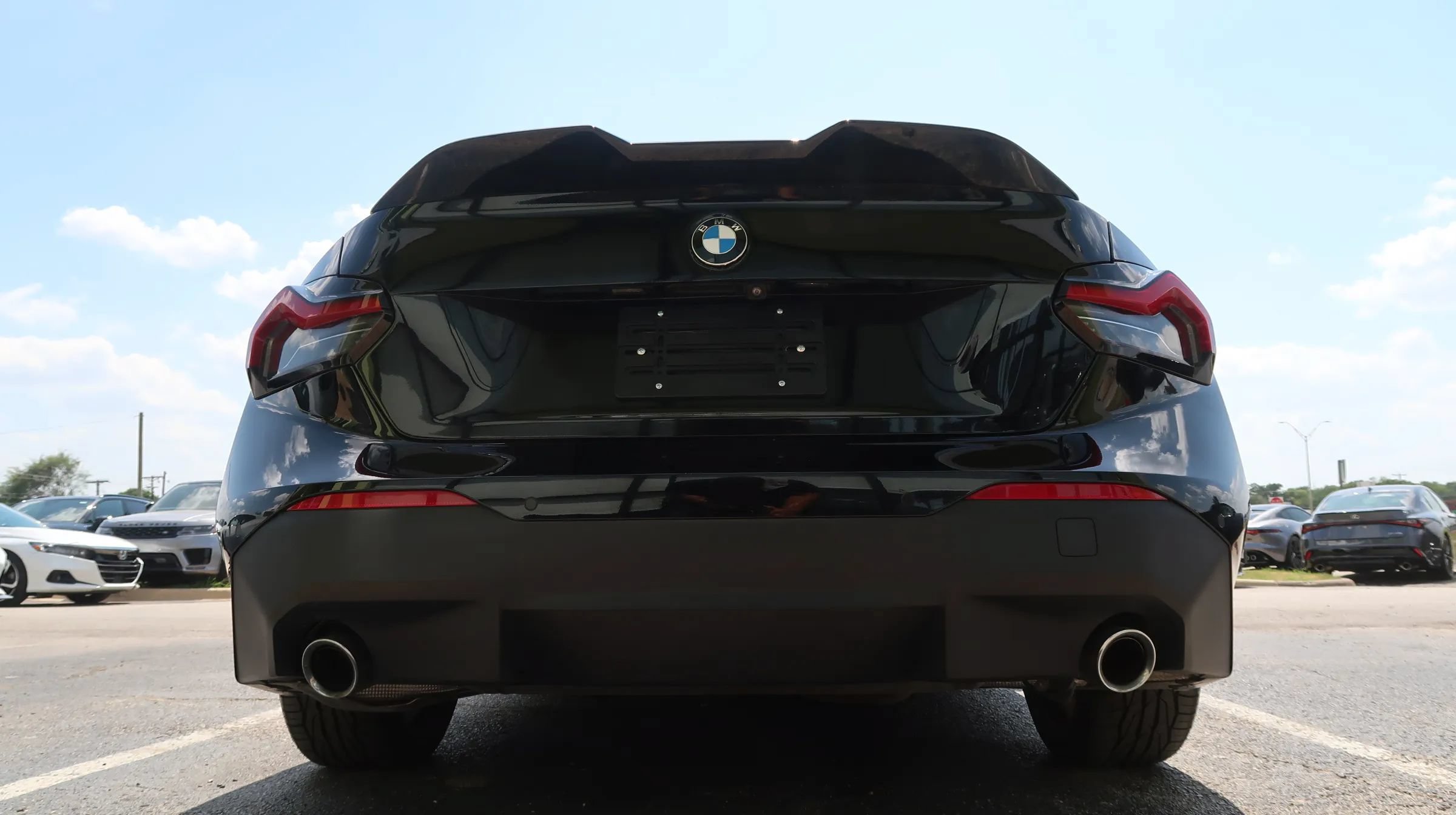 Used 2024 BMW 230i Coupe w/ Convenience Package RWD image 10