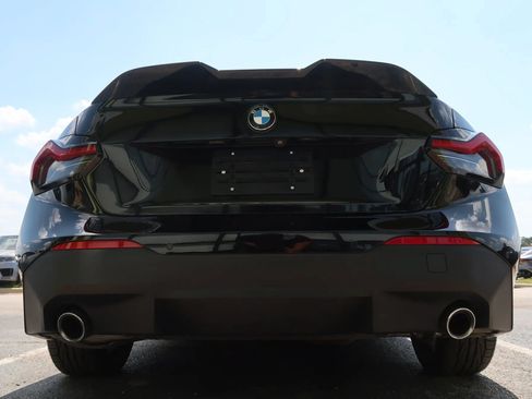 Used 2024 BMW 230i Coupe w/ Convenience Package RWD image 10