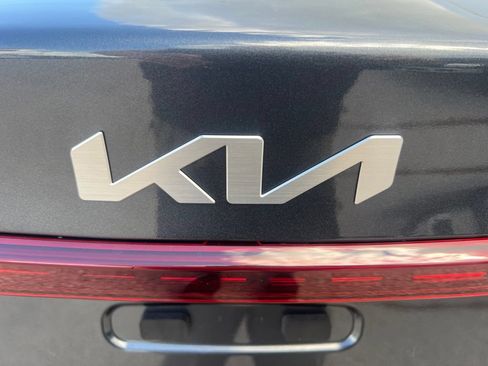 Certified 2023 Kia Forte LXS FWD image 28