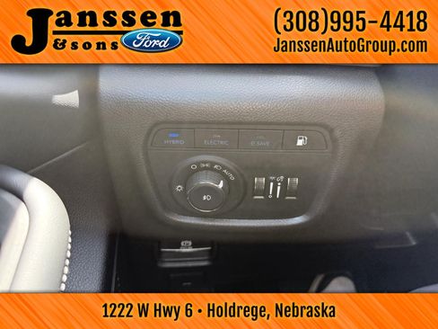 Used 2024 Jeep Grand Cherokee Limited 4xe AWD/4WD image 19