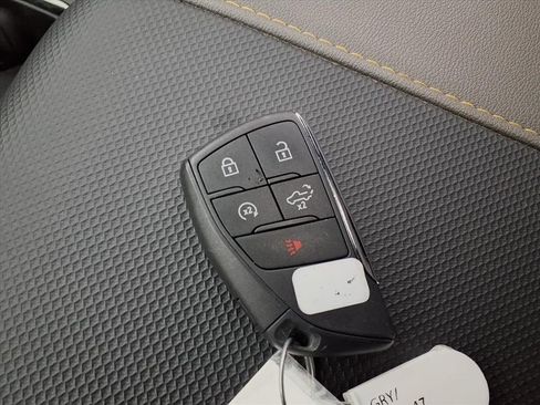 Used 2023 Chevrolet Silverado 1500 ZR2 w/ Technology Package image 11