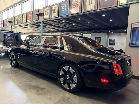 Used 2026 Rolls-Royce Phantom Sedan image 4