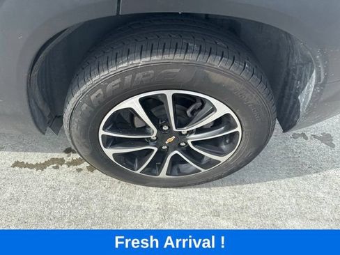 Used 2025 Chevrolet TrailBlazer LT FWD image 20