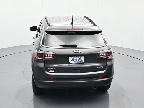 Used 2024 Jeep Compass Latitude AWD/4WD image 32