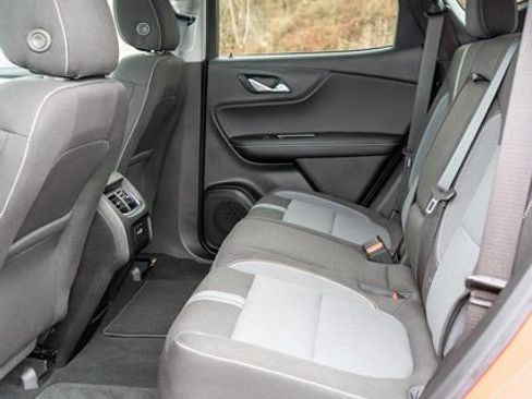 Used 2023 Chevrolet Blazer LT w/ Convenience Package AWD/4WD image 12