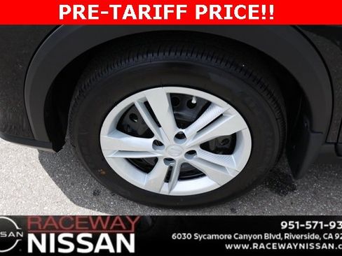 New 2025 Nissan Kicks Play S image 11