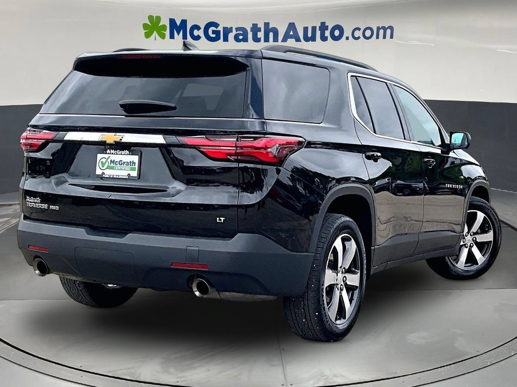 Used 2023 Chevrolet Traverse LT w/ LT Premium Package AWD/4WD image 7