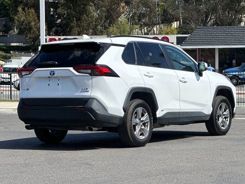 Used 2023 Toyota RAV4 XLE w/ Convenience Package AWD/4WD image 5