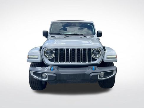 Used 2024 Jeep Wrangler Unlimited Sahara AWD/4WD image 8