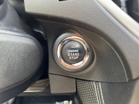 Used 2023 Subaru Forester Touring image 17