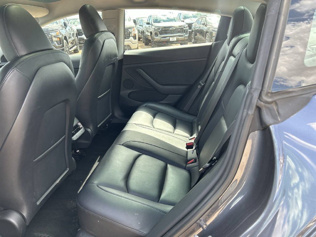 Used 2023 Tesla Model 3 Standard Range RWD image 23