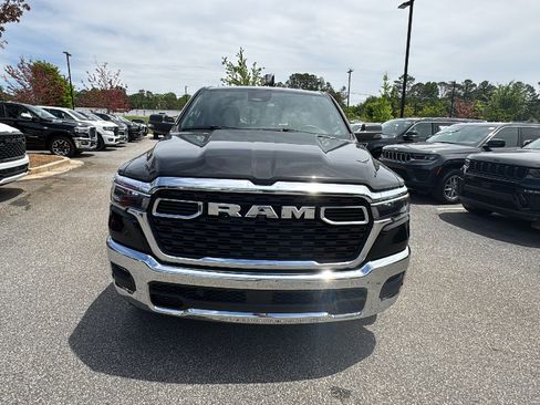 Certified 2025 RAM 1500 Big Horn AWD/4WD image 3