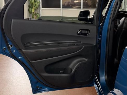 Used 2024 Dodge Durango GT AWD/4WD image 36