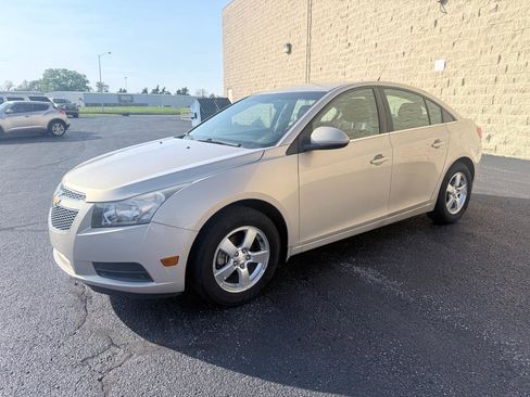 Used 2012 Chevrolet Cruze LT image 1