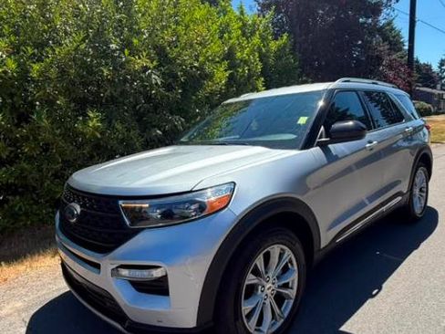 Used 2024 Ford Explorer Limited AWD/4WD image 23