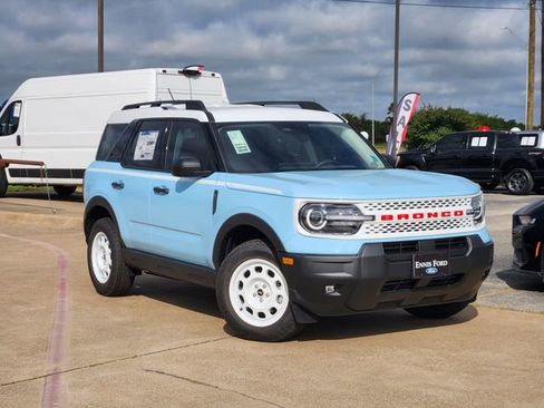 New 2025 Ford Bronco Sport Heritage w/ Convenience Package image 2