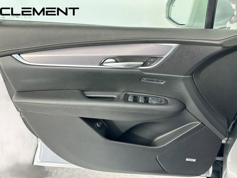 Used 2018 Cadillac XT5 Premium Luxury image 28