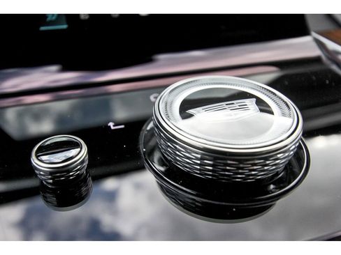 New 2025 Cadillac Escalade Sport Platinum w/ LPO, ONYX Package image 20