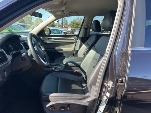 Used 2021 Volkswagen Atlas SE image 10