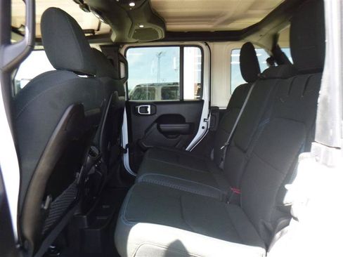 Used 2024 Jeep Wrangler Unlimited Rubicon 4xe AWD/4WD image 6