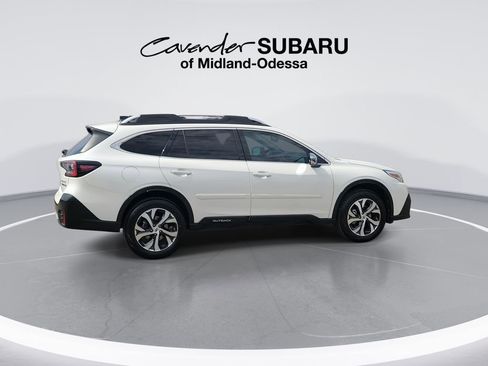 Used 2022 Subaru Outback Touring XT AWD/4WD image 9