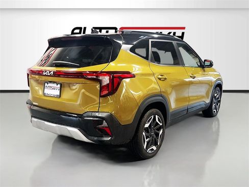 Used 2024 Kia Seltos SX image 7