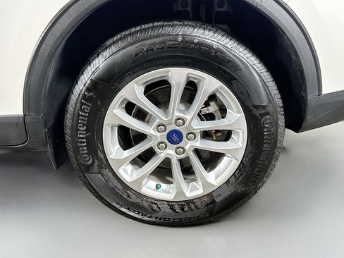 Used 2022 Ford Escape SE w/ Cold Weather Package image 29