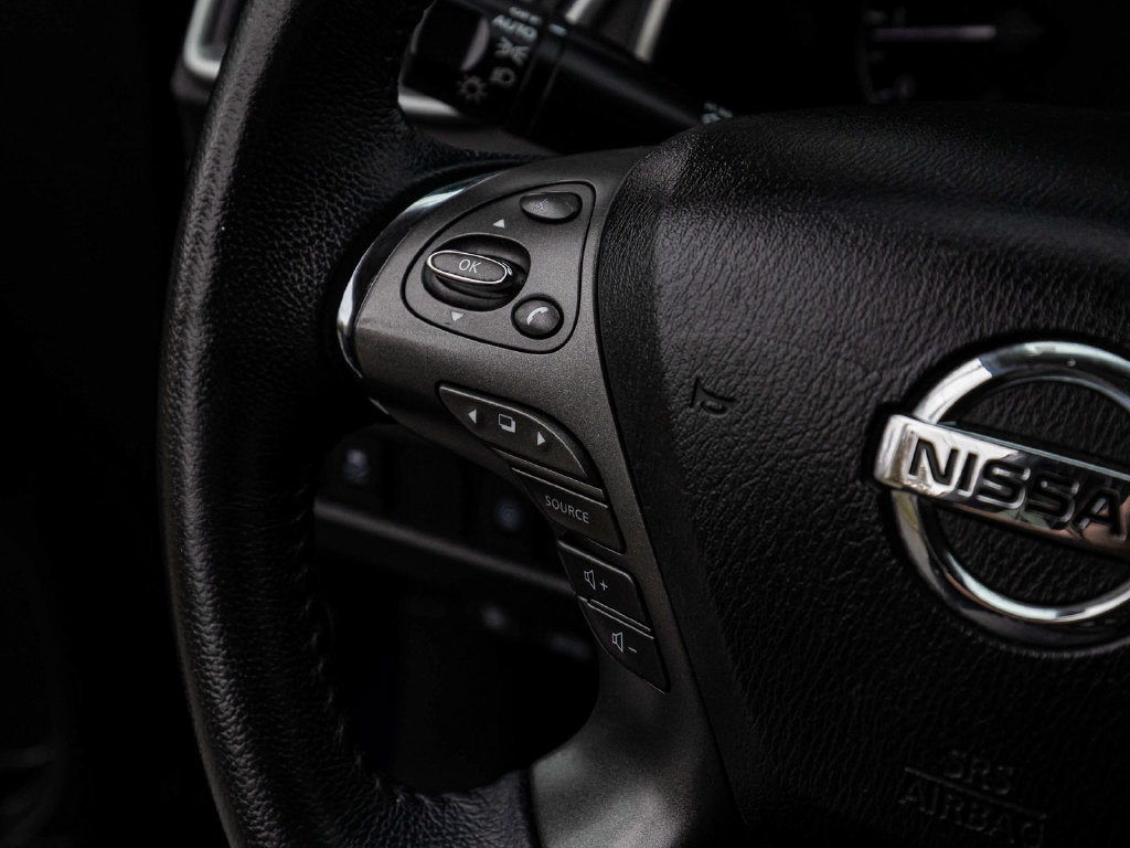 Used 2020 Nissan Murano SV FWD image 22