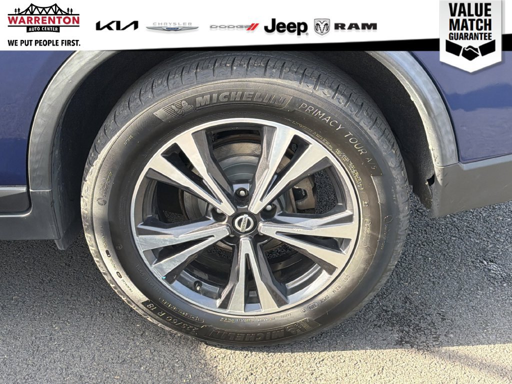 Used 2018 Nissan Rogue SL FWD image 28