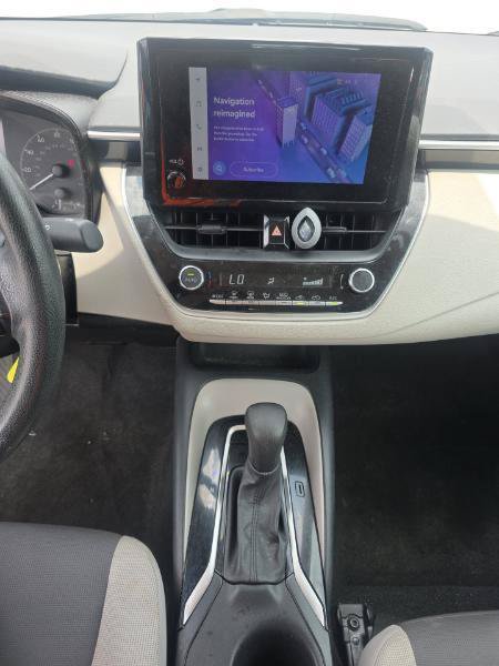 Used 2023 Toyota Corolla LE FWD image 9