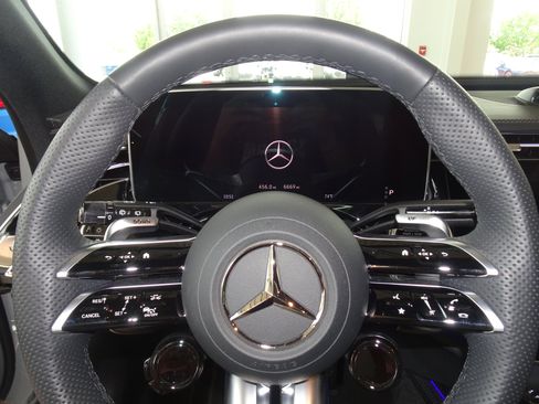 Used 2026 Mercedes-Benz E 53 AMG e 4MATIC Wagon image 13