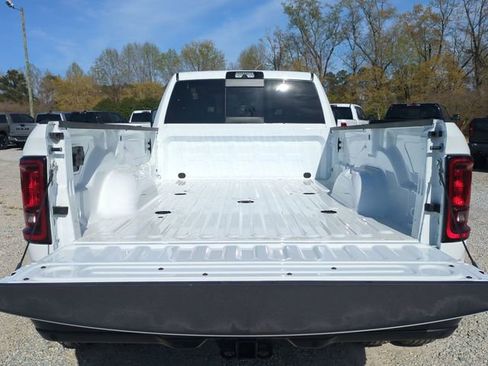 New 2026 RAM 3500 Tradesman AWD/4WD image 35