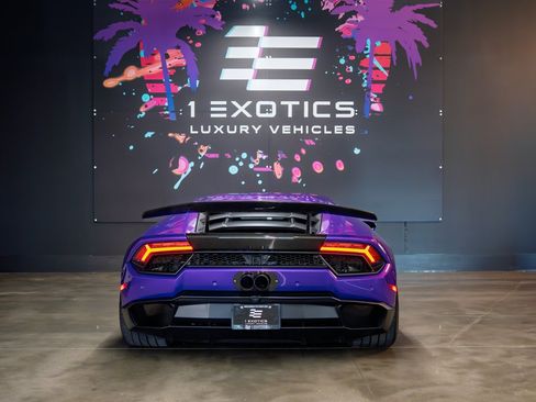 Used 2018 Lamborghini Huracan LP 580-2 RWD image 5