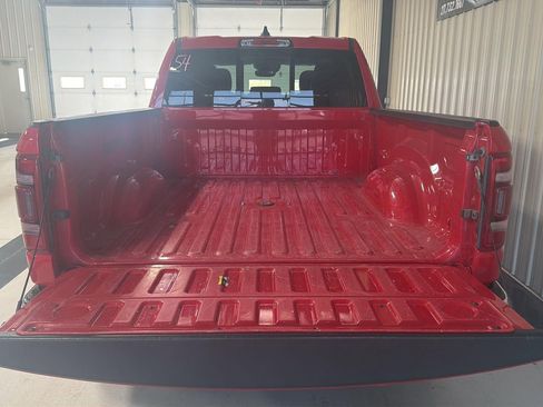 Used 2021 RAM 1500 Laramie image 9