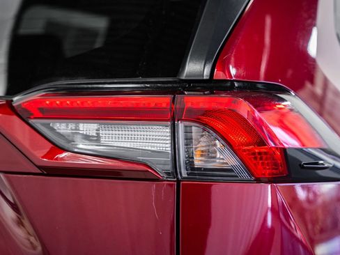 Used 2024 Toyota RAV4 LE image 6