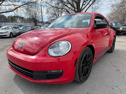 Used 2012 Volkswagen Beetle 2.5 FWD image 3