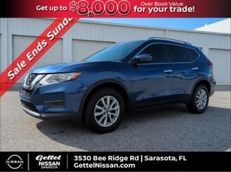 Used 2020 Nissan Rogue SV video 1
