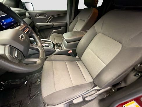 Used 2023 Chevrolet Colorado Trail Boss AWD/4WD image 11